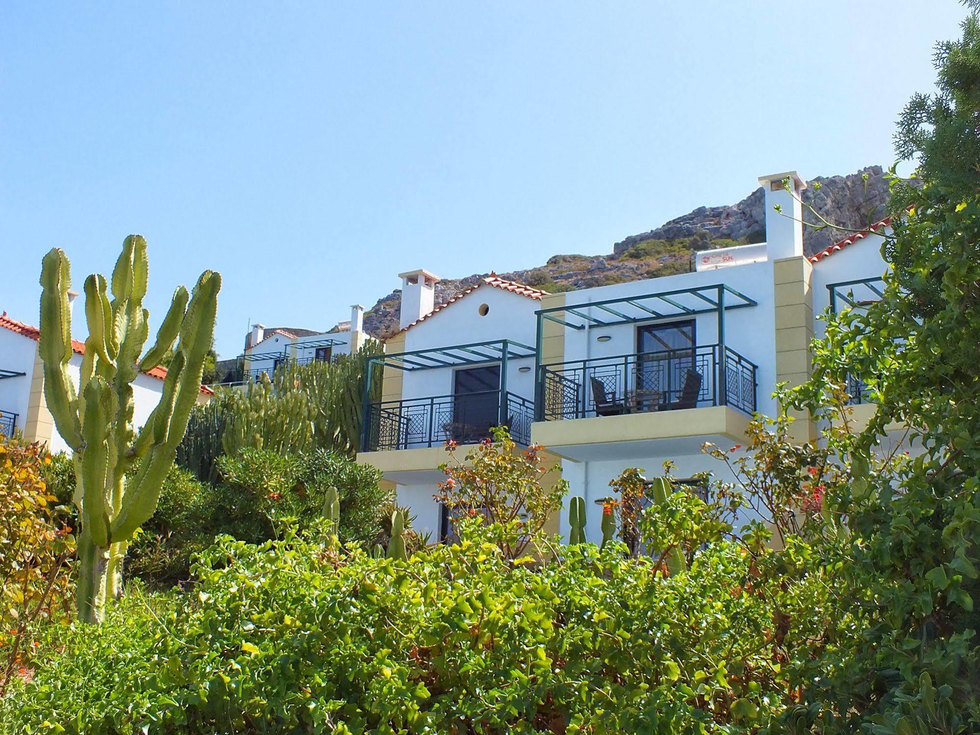 Golden Villas - Hotel Apartments & Villas Херсониссос Экстерьер фото