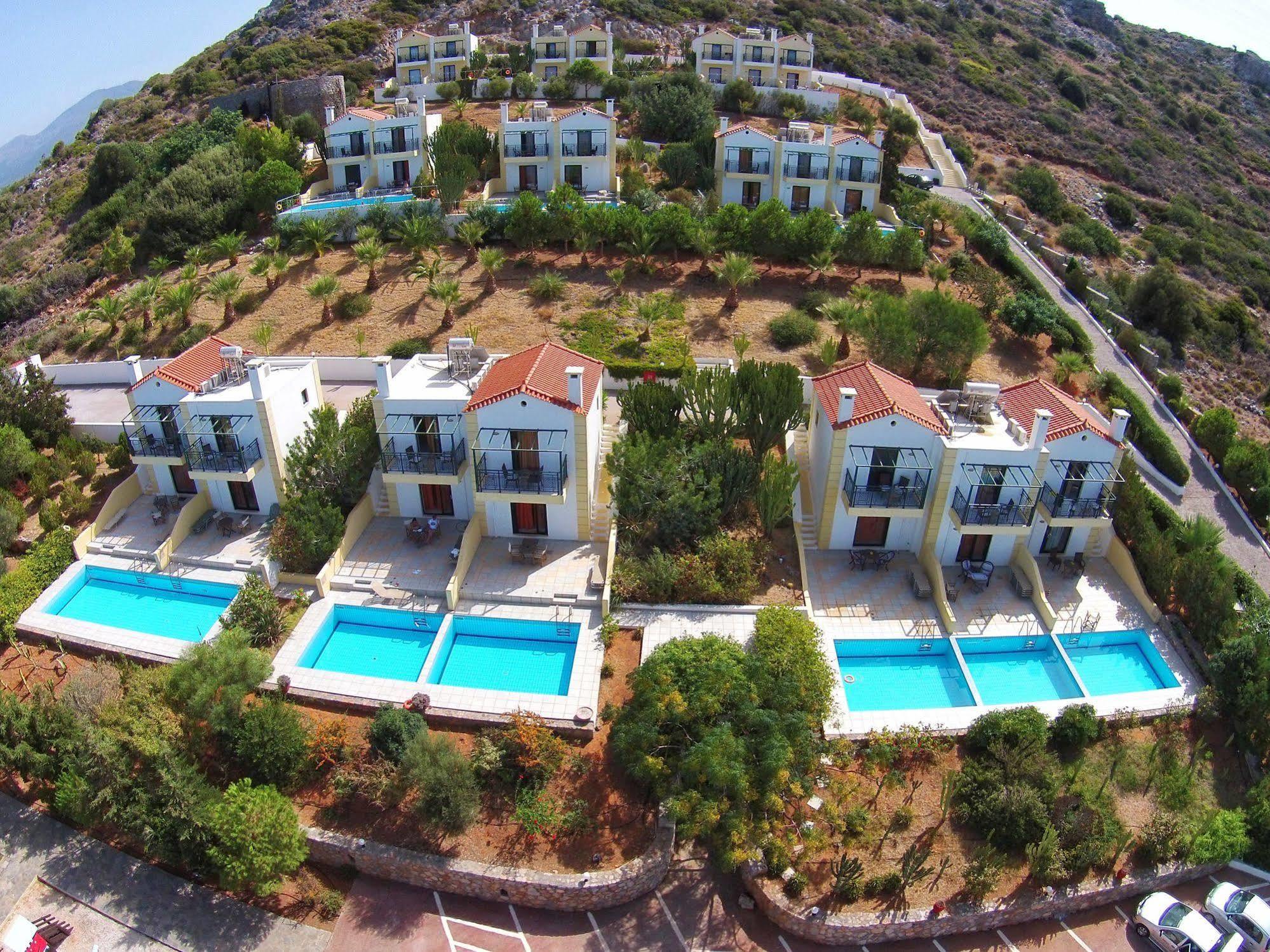 Golden Villas - Hotel Apartments & Villas Херсониссос Экстерьер фото