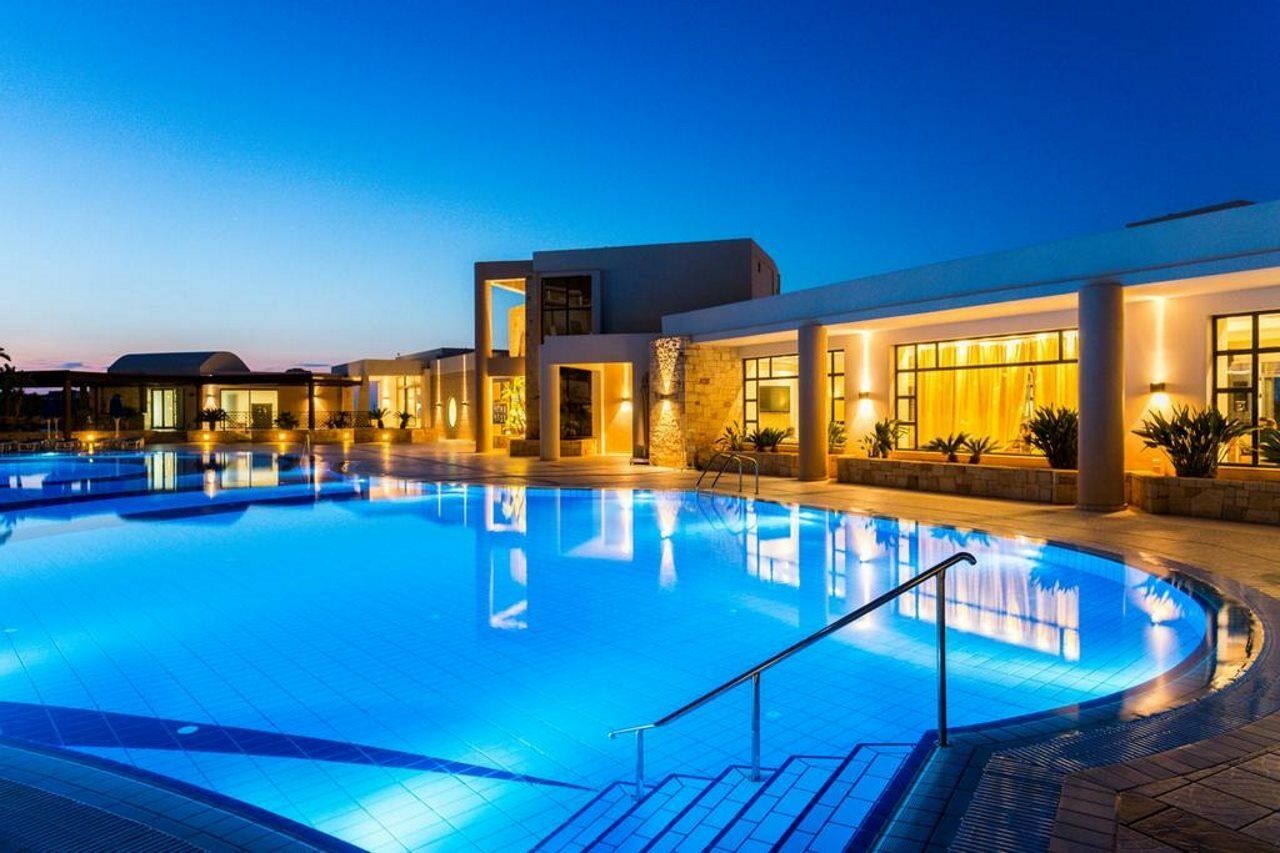 Golden Villas - Hotel Apartments & Villas Херсониссос Экстерьер фото